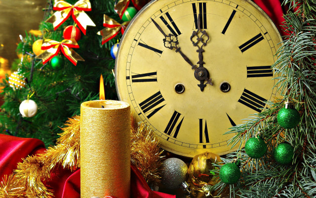 Christmas decorations clock candle gold free wallpaper - medium preview image