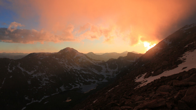 Mountain sunset clouds cityscape ocean free wallpaper - medium preview image