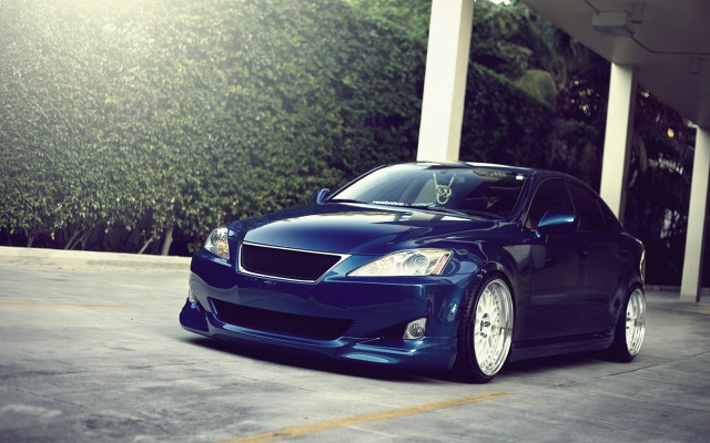Blue car building tree yellow free wallpaper - medium preview image