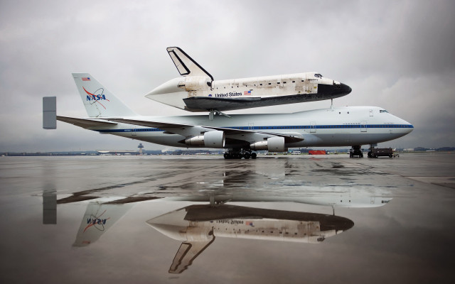 Jetliner space shuttle precisionism epic free wallpaper - medium preview image