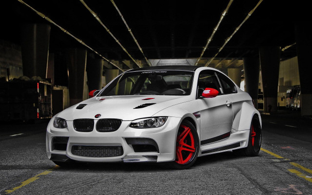 White car red rims tunnel #4 free wallpaper - medium preview image