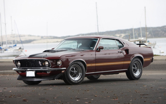 Maroon mustang brown stripe boat free wallpaper - medium preview image