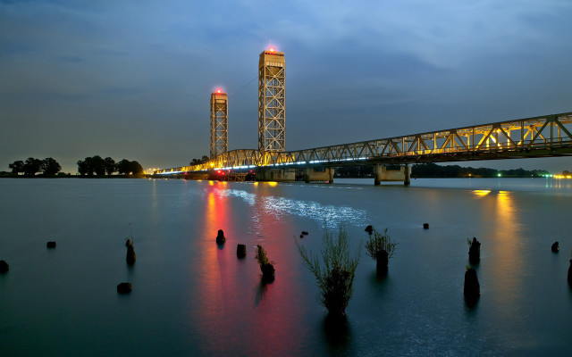 Bridge hudson river night lights free wallpaper - medium preview image