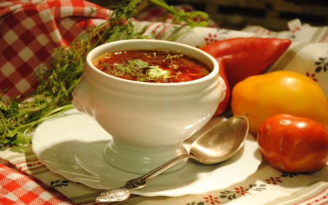 Bowl soup plate spoon tomatoes free wallpaper - medium preview image