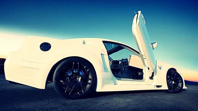 White car door open sky free wallpaper - medium preview image
