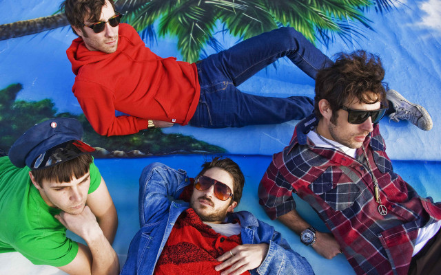 Beach boys blue green wall free wallpaper - medium preview image