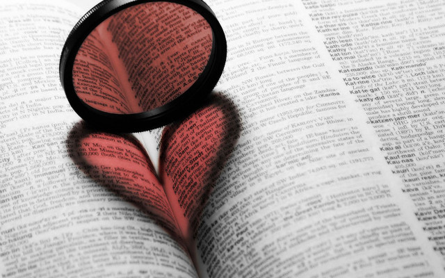 Magnifying glass book heart shadow free wallpaper - medium preview image
