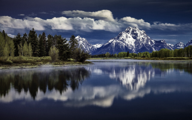 Mountain reflection lake trees clouds #2 free wallpaper - medium preview image