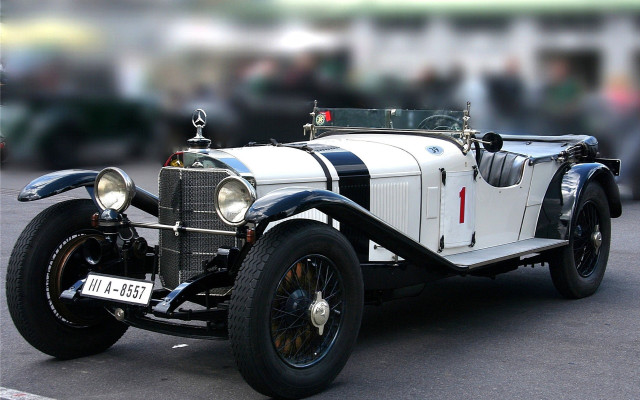 White black car street people free wallpaper - medium preview image