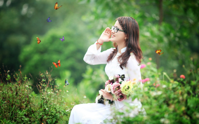 Woman white dress flower field #4 free wallpaper - medium preview image