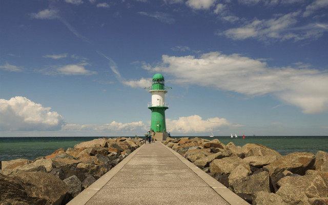 Lighthouse pier ocean rocks bernd free wallpaper - medium preview image