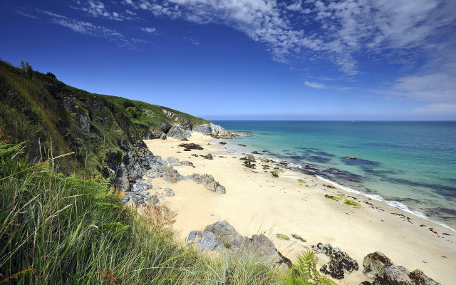 Beach cliff water sky clouds free wallpaper - medium preview image