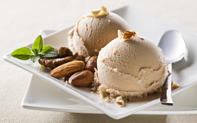 Ice cream plate nuts spoon free wallpaper - medium preview image