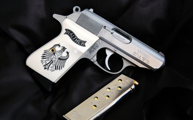 Silver black gun knife design free wallpaper - medium preview image
