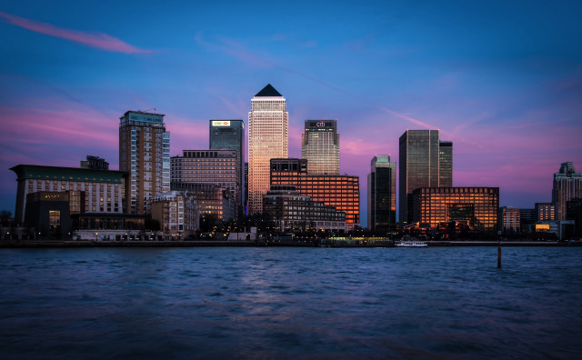 City skyline water dusk purple #2 free wallpaper - medium preview image