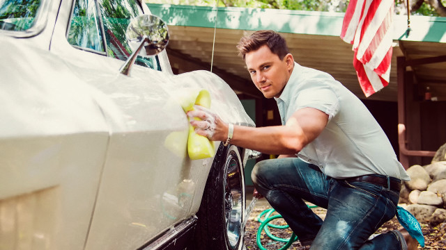 Man car washing american flag free wallpaper - medium preview image