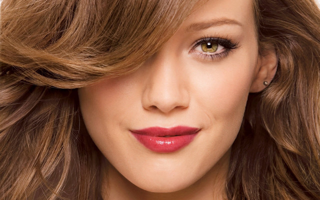 Woman longhair redlipstick realisticface constanceanneparker free wallpaper - medium preview image