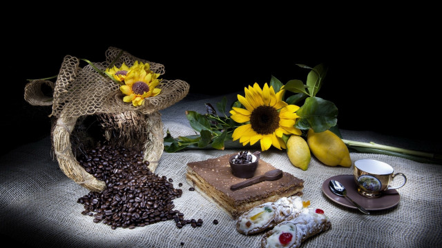 Flower vase food coffee sunflowers free wallpaper - medium preview image