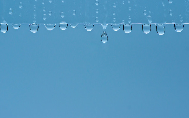 Scissors water droplets blue background free wallpaper - medium preview image