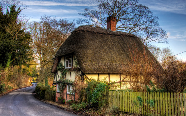 Thatched house green gate fence free wallpaper - medium preview image