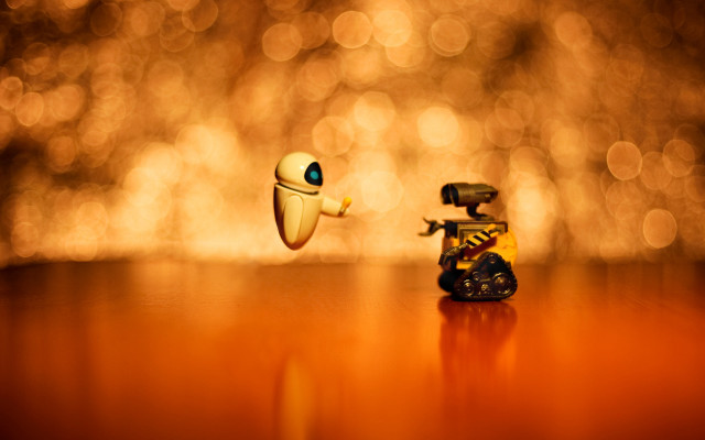Toy sitting table toy camera free wallpaper - medium preview image