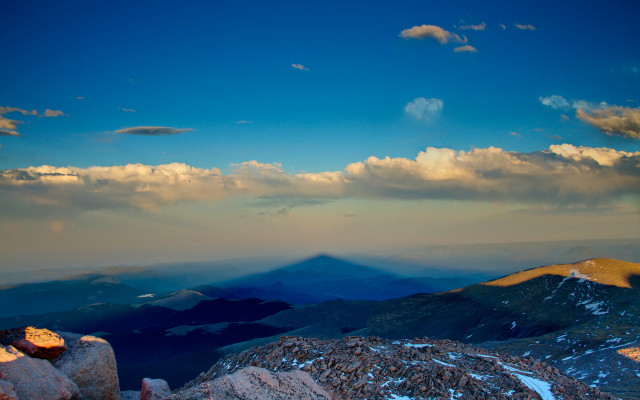Mountain clouds snow rocks ada free wallpaper - medium preview image