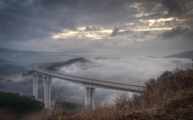 Bridge river fog mountain dusk free wallpaper - medium preview image