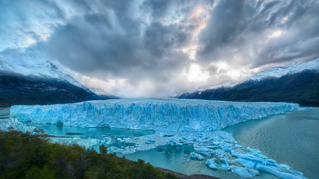 Glacier lake mountains clouds beautiful free wallpaper - medium preview image