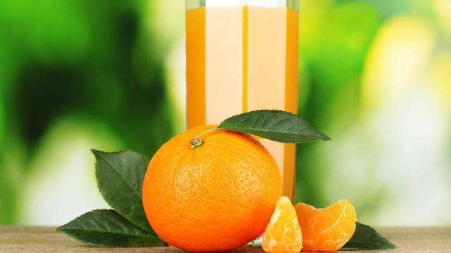 Orange juice orange slice green free wallpaper - medium preview image