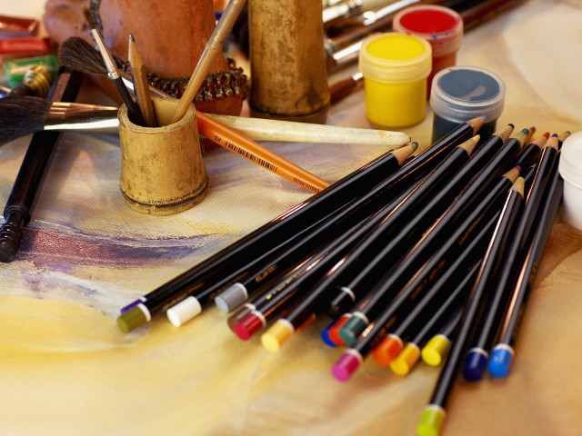 Paint brushes art supplies vase free wallpaper - medium preview image