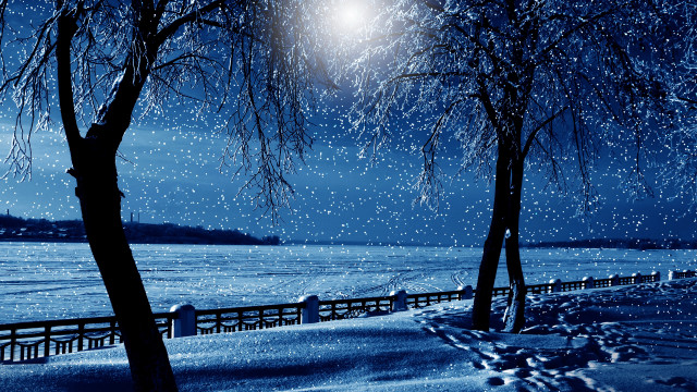 Snowy night full moon aurora free wallpaper - medium preview image