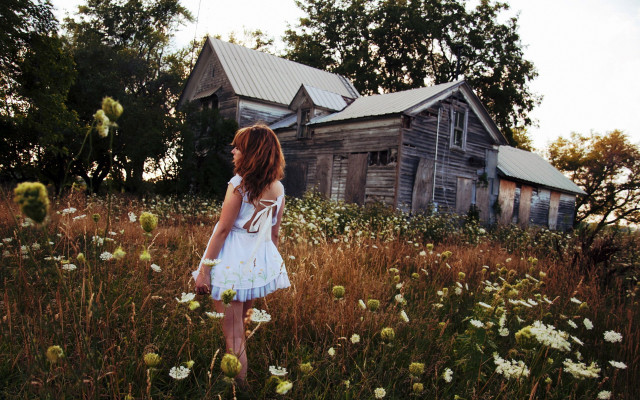 Girl flower field house architecture free wallpaper - medium preview image