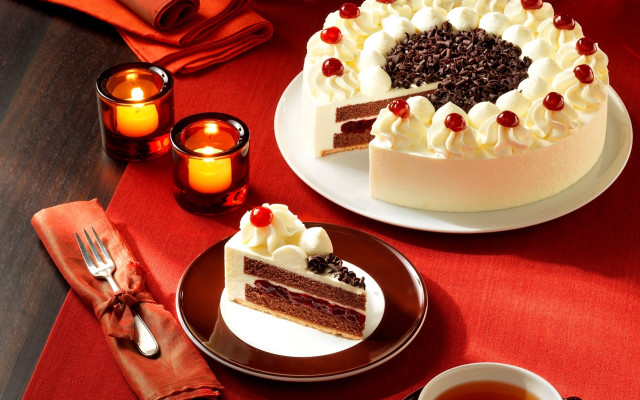 Blueberry cake christmas strawberry rococo free wallpaper - medium preview image