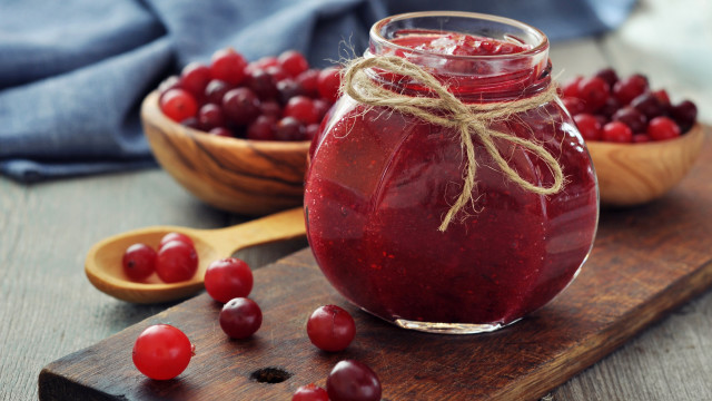Cranberry sauce wooden spoon cherry free wallpaper - medium preview image