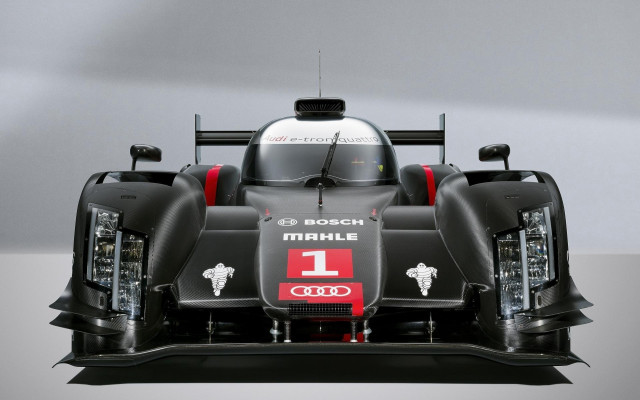 Black racecar red accents 3d free wallpaper - medium preview image