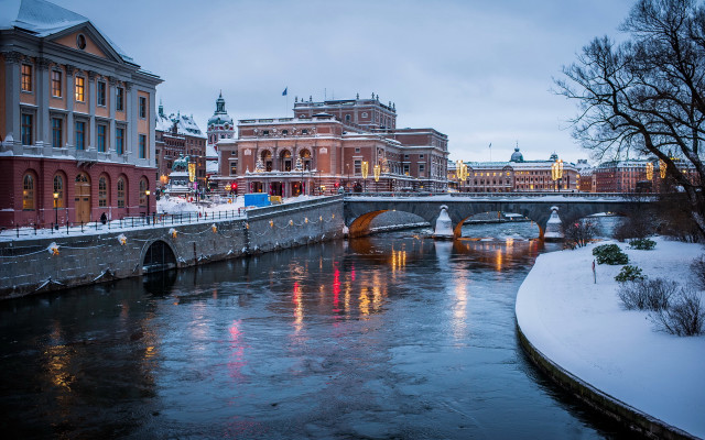 Winter river bridge cityscape snow free wallpaper - medium preview image