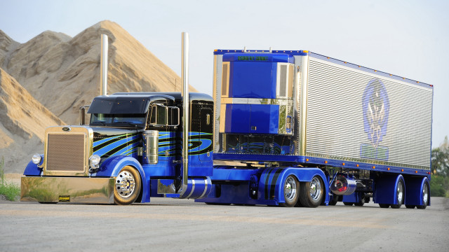 Blue truck trailer mountain superflat free wallpaper - medium preview image