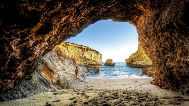 Cave beach ocean landscape sunset free wallpaper - medium preview image