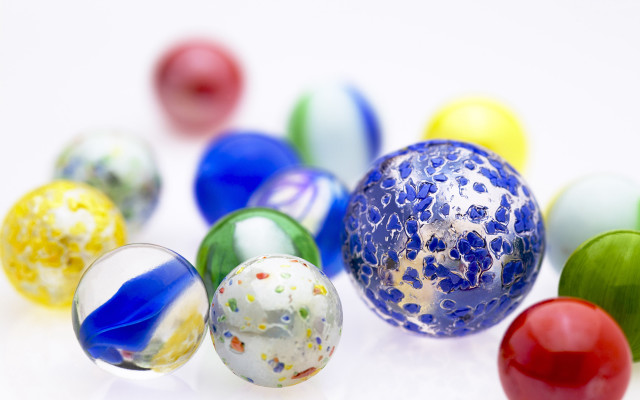 Marbles white table neoplasticism ray free wallpaper - medium preview image