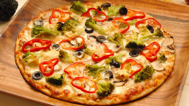 Pizza broccoli peppers mushrooms wooden free wallpaper - medium preview image