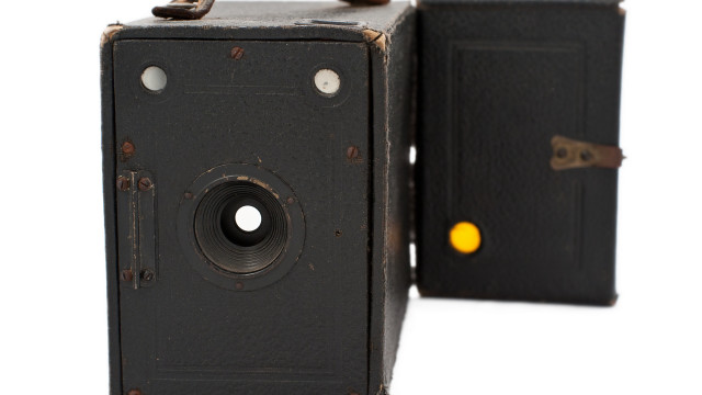 Camera yellow button black case free wallpaper - medium preview image