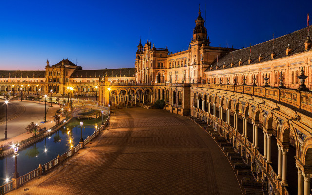 Large building clock tower river #10 free wallpaper - medium preview image