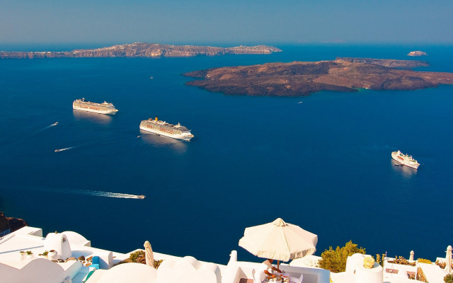 Cruise ships island ocean boat free wallpaper - medium preview image