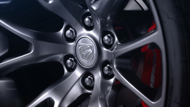 Car wheel red brake closeup free wallpaper - medium preview image