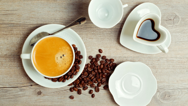 Coffee beans spoon rest table free wallpaper - medium preview image