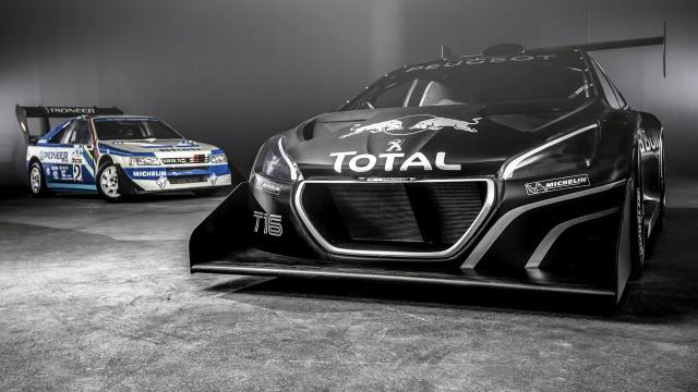 Futuristic blue car digital rendering free wallpaper - medium preview image