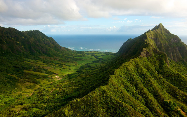Lush green valley mountain lake #2 free wallpaper - medium preview image