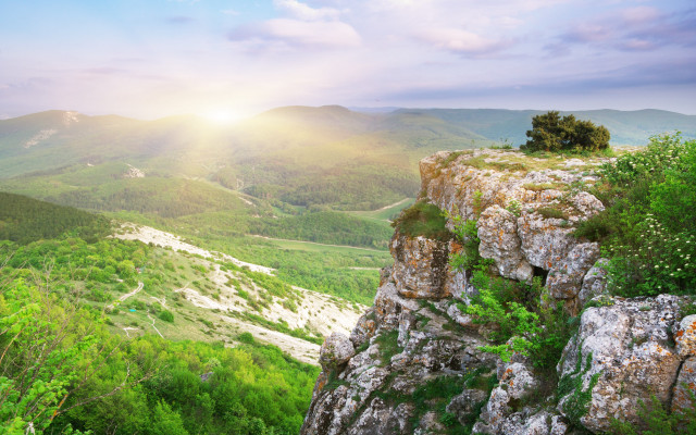Valley mountain sunbeam blue sky free wallpaper - medium preview image