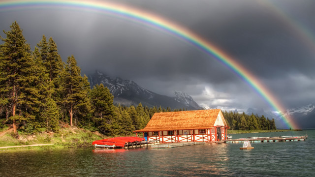 Rainbow reflection lake boat house free wallpaper - medium preview image