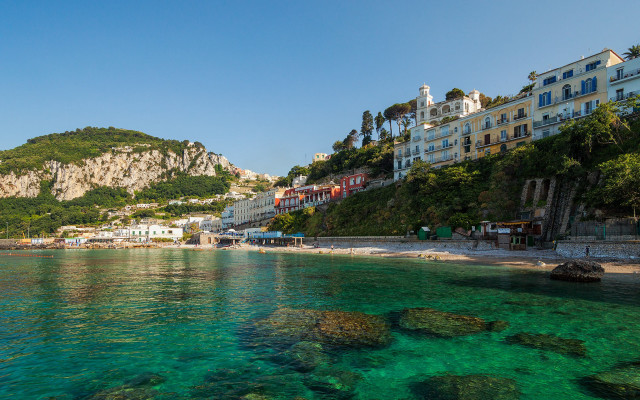 Beach houses horizon water boat free wallpaper - medium preview image
